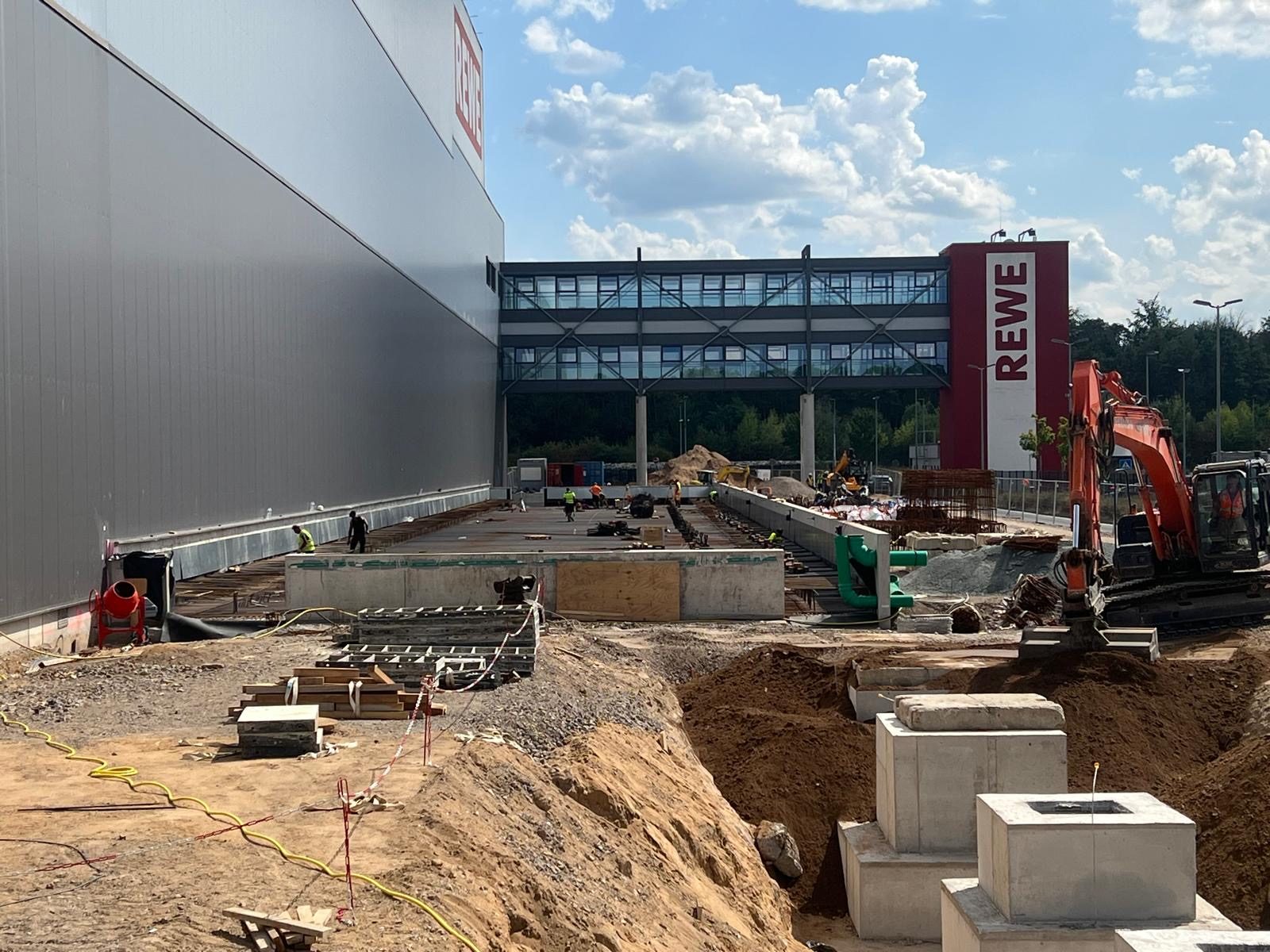 Neu-Isenburg: Neubau REWE-Markt mit Erweiterung Hochregallager